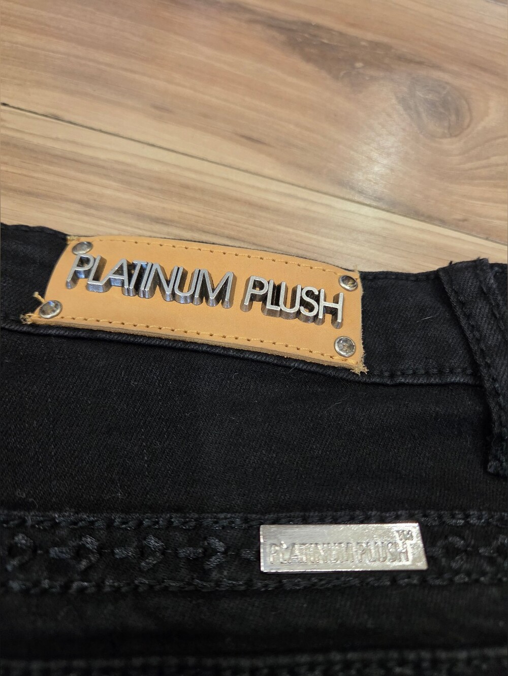 NWT - Black Lace-Up Wide Leg Jeans with Side Grommet Detailing - Picture 8 of 10